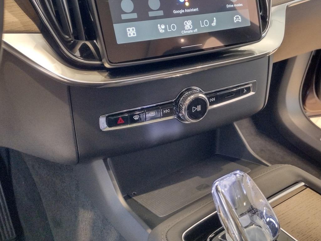 new 2026 Volvo XC90 car, priced at $68,600