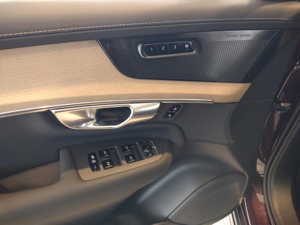 new 2026 Volvo XC90 car, priced at $68,600