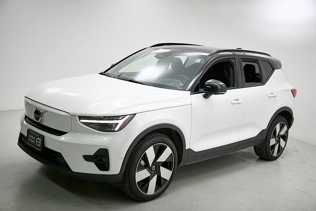 used 2023 Volvo XC40 Recharge Pure Electric car, priced at $33,995