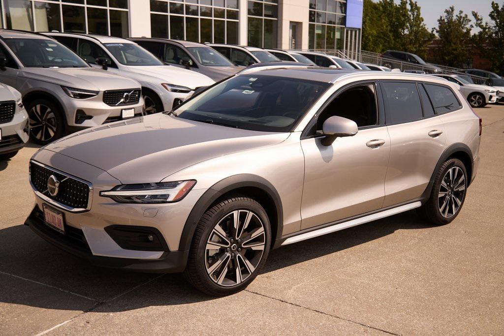 new 2025 Volvo V60 Cross Country car, priced at $56,459