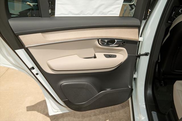 new 2025 Volvo XC90 car, priced at $66,772