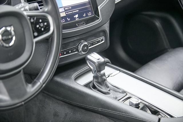 used 2022 Volvo XC90 car, priced at $42,998