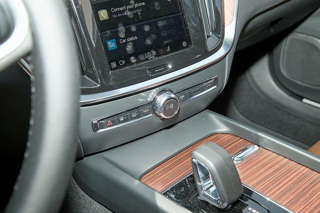 new 2025 Volvo V60 Cross Country car, priced at $48,995