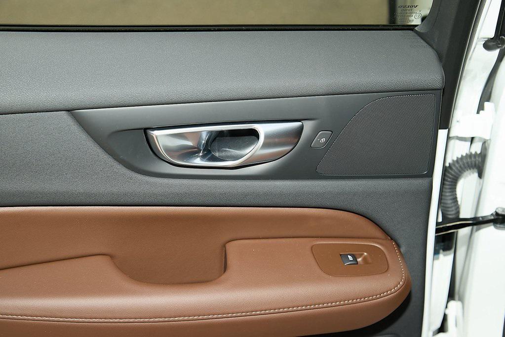 new 2025 Volvo V60 Cross Country car, priced at $48,995