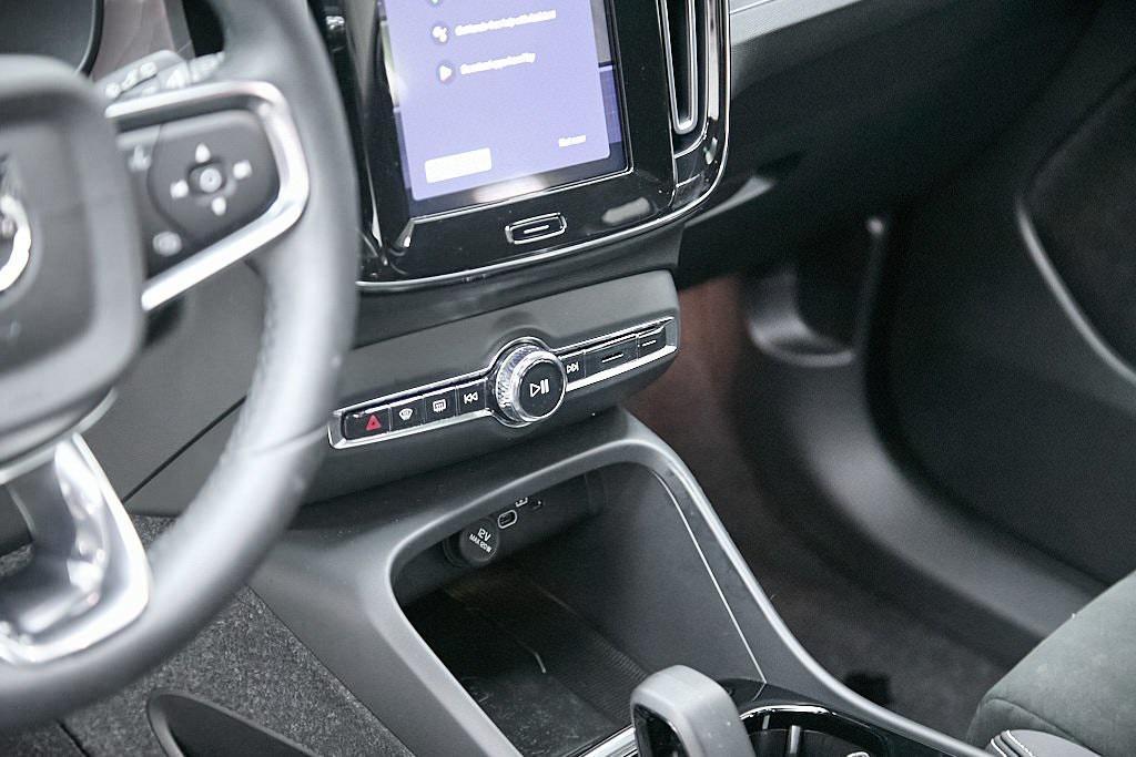 used 2023 Volvo XC40 Recharge Pure Electric car, priced at $32,495