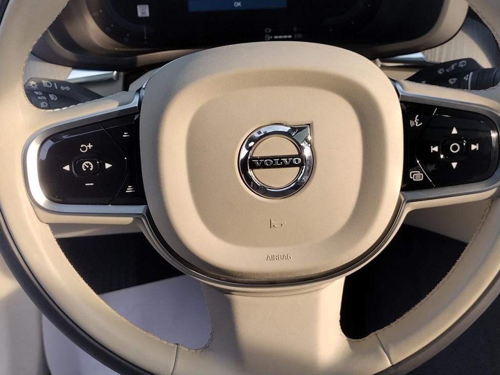 used 2025 Volvo XC60 Plug-In Hybrid car, priced at $58,795