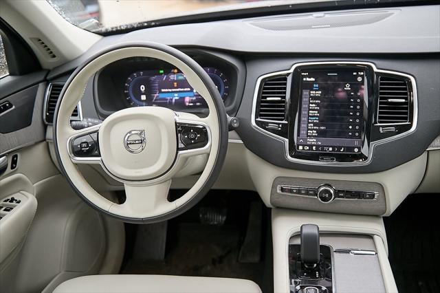 new 2025 Volvo XC90 car