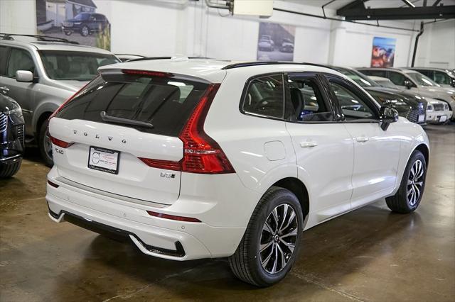 new 2025 Volvo XC60 car
