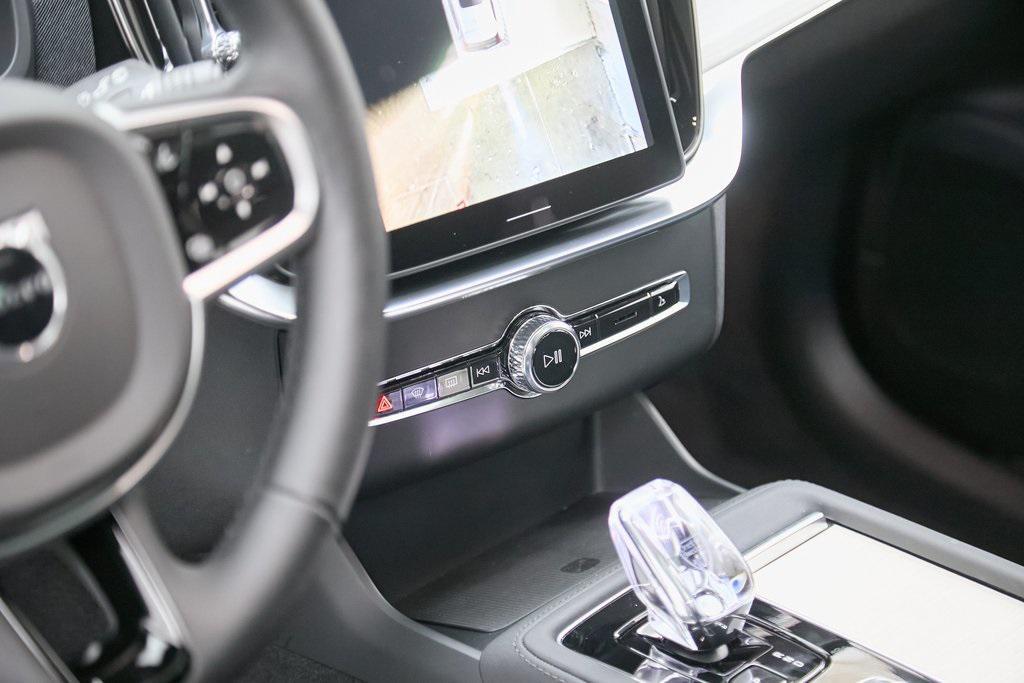 used 2025 Volvo XC90 car, priced at $66,995