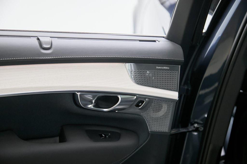 used 2025 Volvo XC90 car, priced at $66,995