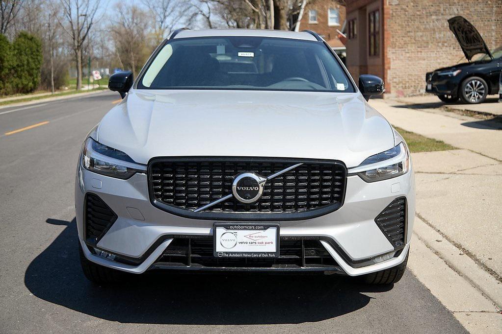 new 2025 Volvo XC60 car, priced at $54,854