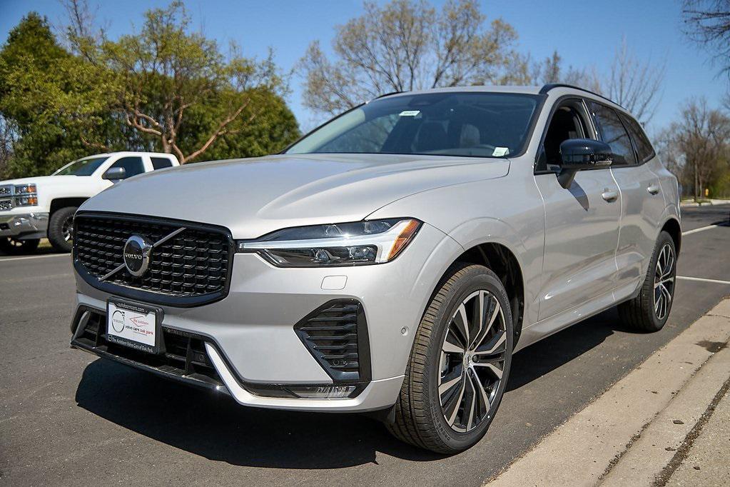 new 2025 Volvo XC60 car, priced at $54,854