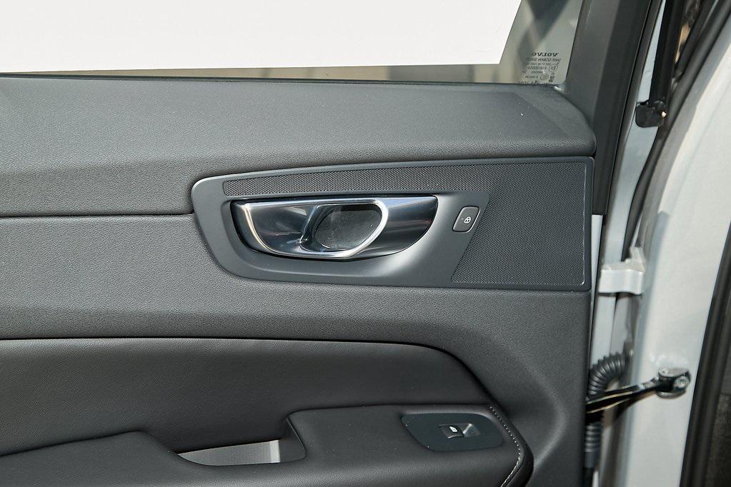 new 2025 Volvo XC60 car, priced at $54,854