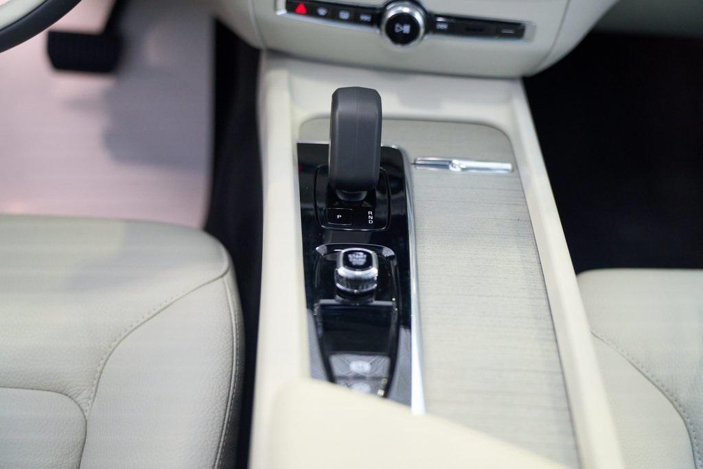 used 2025 Volvo V60 Cross Country car, priced at $46,995