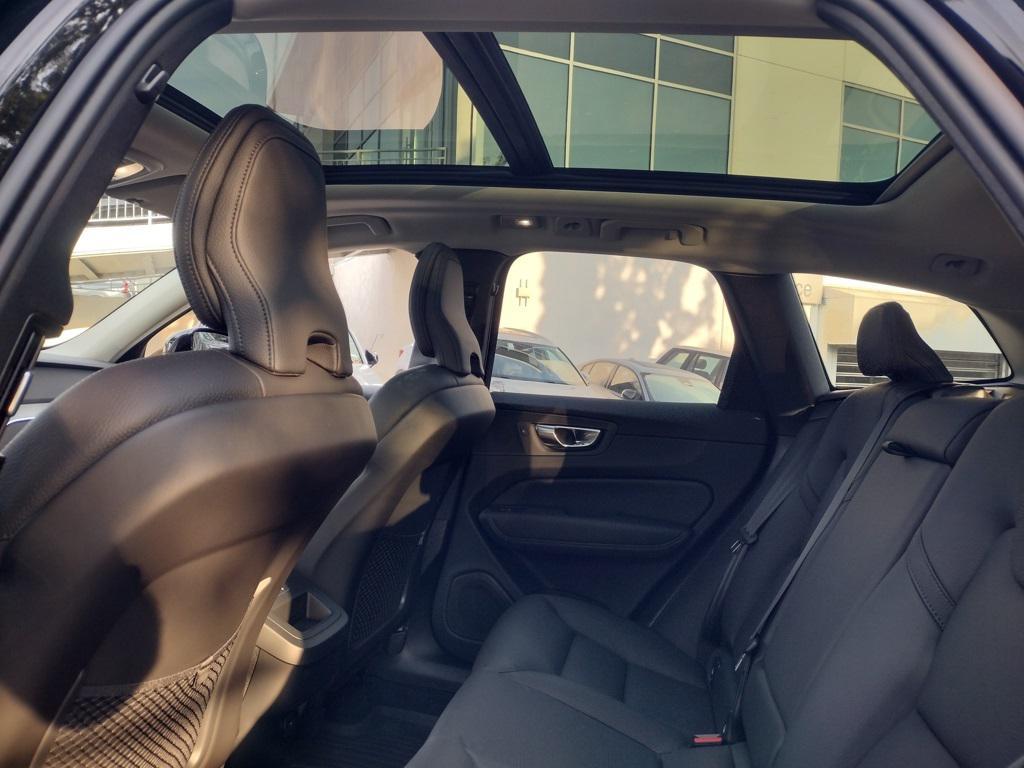 new 2025 Volvo XC60 car, priced at $51,462