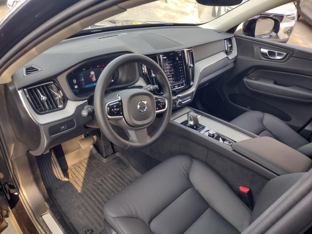 new 2025 Volvo XC60 car, priced at $51,462