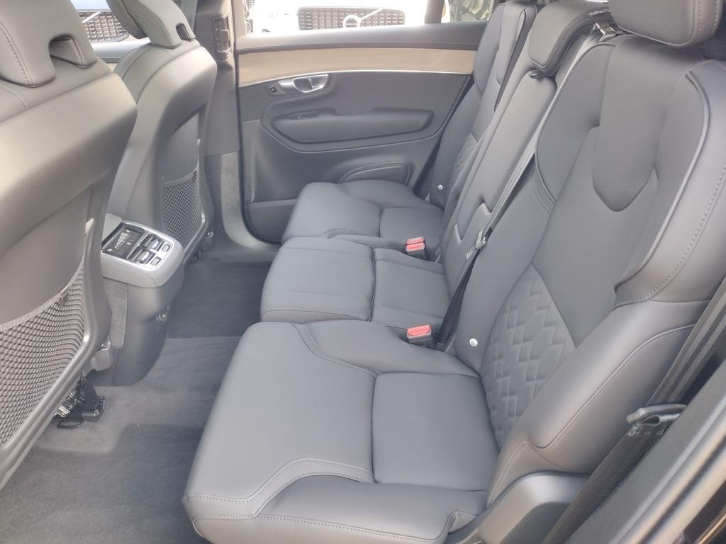 new 2025 Volvo XC90 car, priced at $64,168