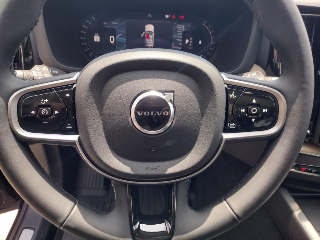 new 2026 Volvo XC60 car, priced at $54,985