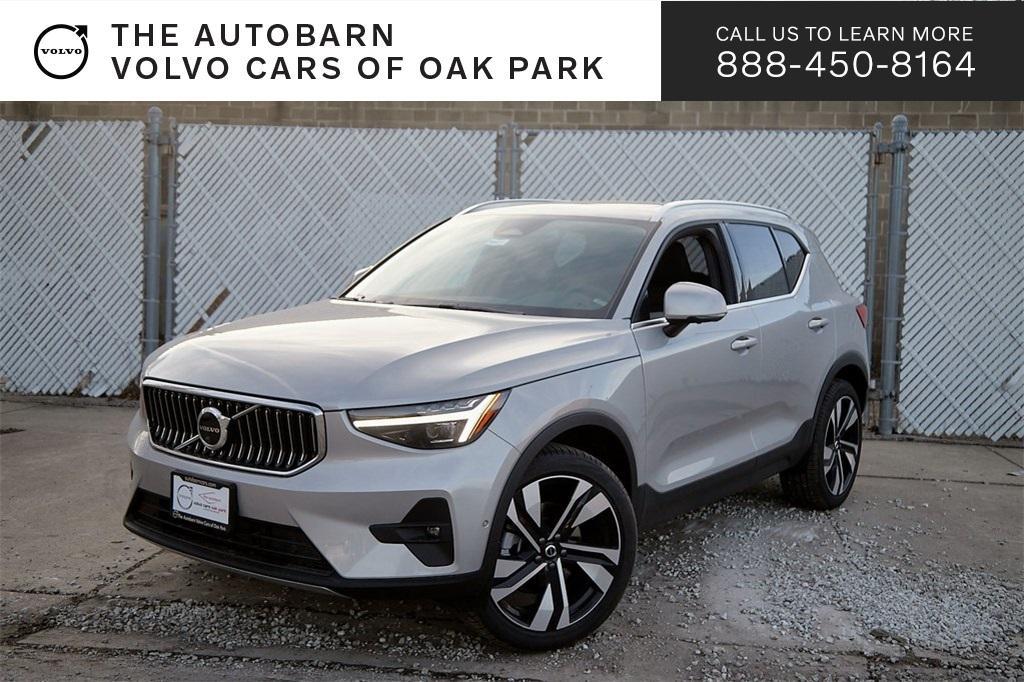 new 2024 Volvo XC40 car, priced at $45,337