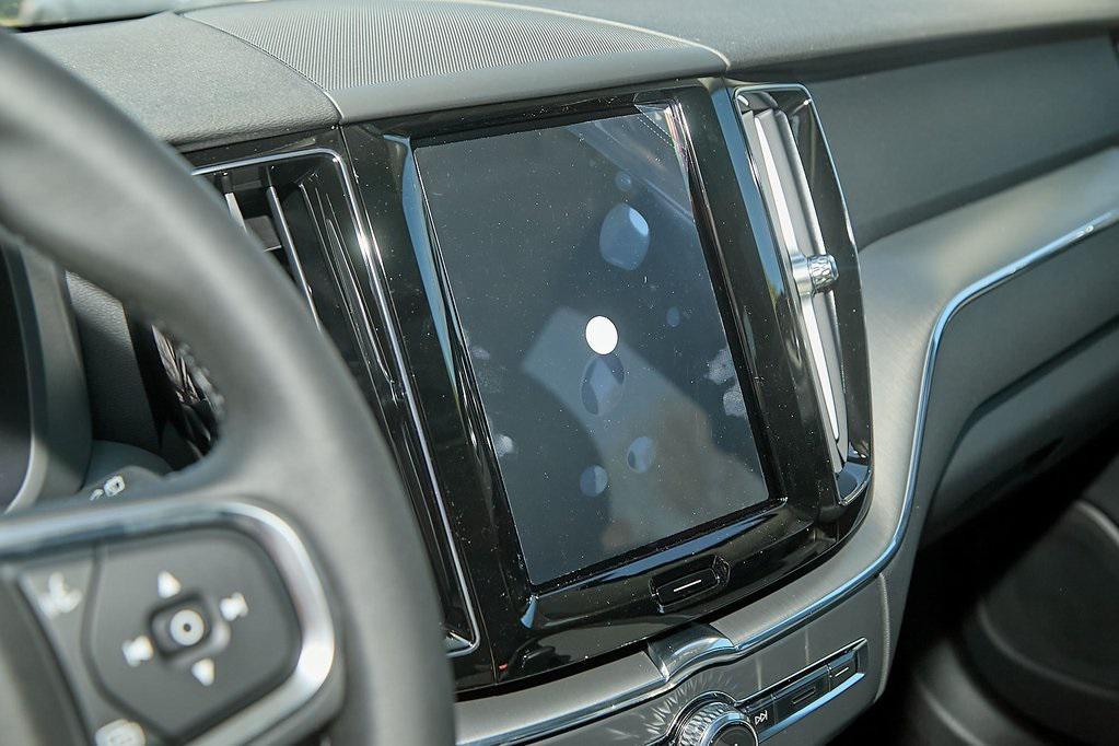 new 2025 Volvo XC60 car, priced at $47,489
