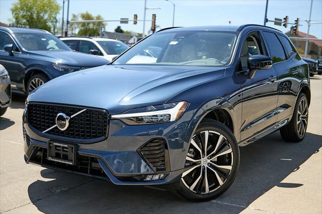 new 2025 Volvo XC60 car