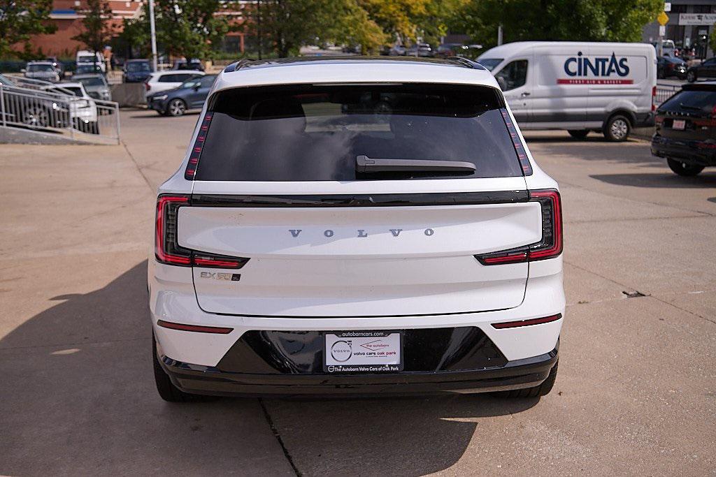 new 2025 Volvo EX90 car, priced at $86,810