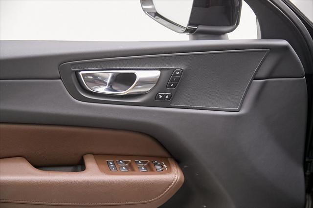 used 2022 Volvo XC60 car, priced at $35,980