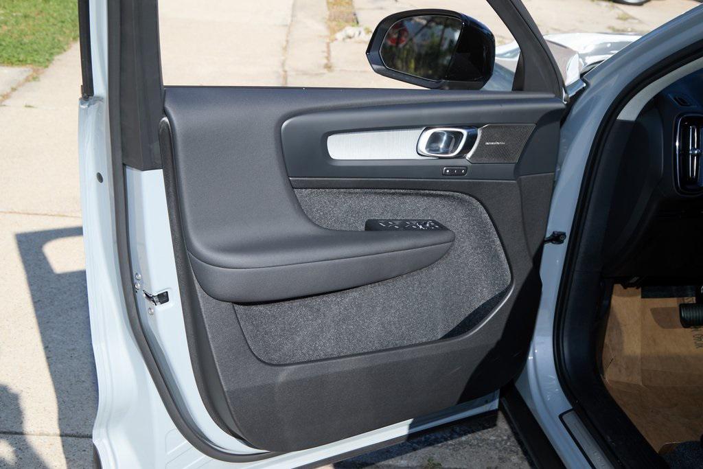 new 2026 Volvo XC40 car, priced at $52,970