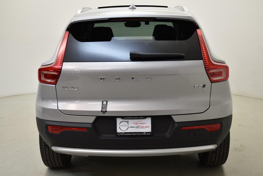 new 2024 Volvo XC40 car, priced at $45,816