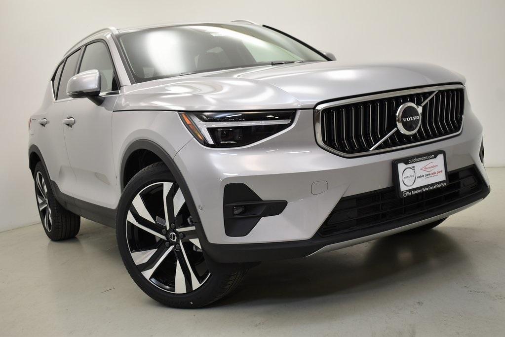 new 2024 Volvo XC40 car, priced at $45,816