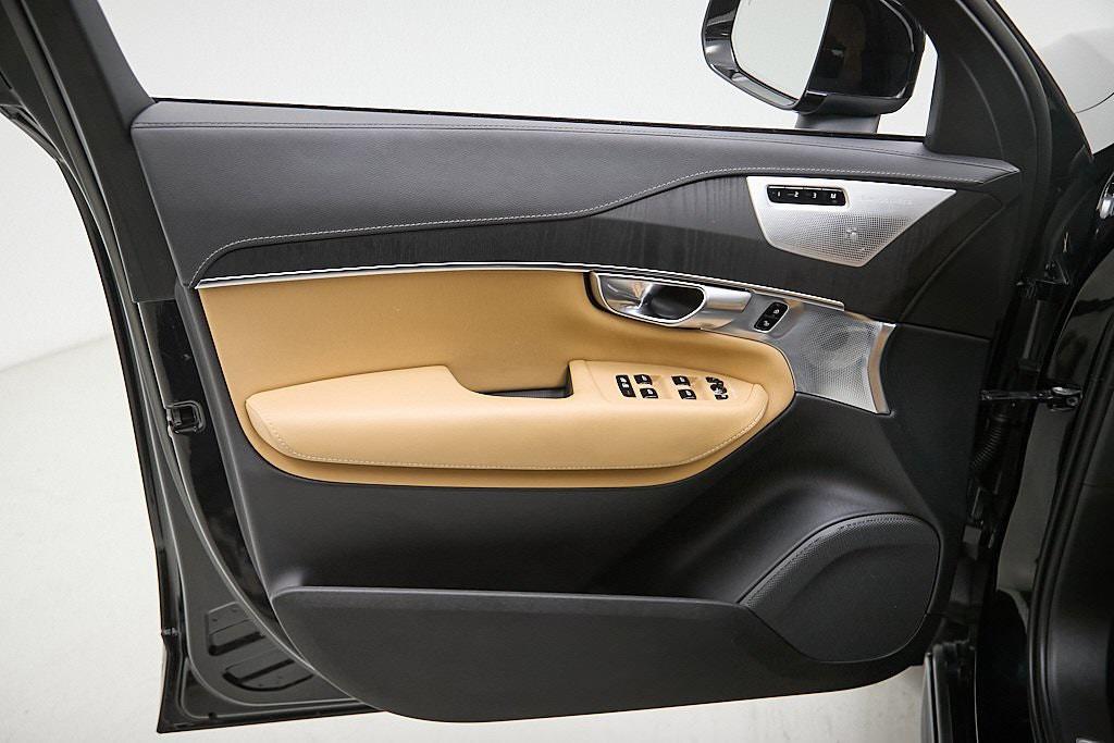 used 2023 Volvo XC90 Recharge Plug-In Hybrid car, priced at $49,995