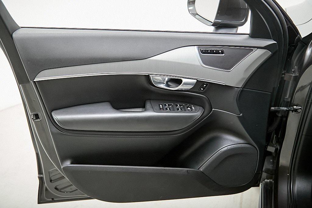 used 2023 Volvo XC90 car, priced at $39,495