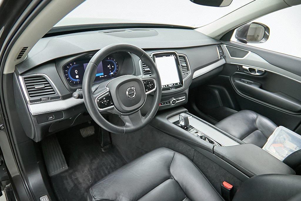 used 2023 Volvo XC90 car, priced at $39,495