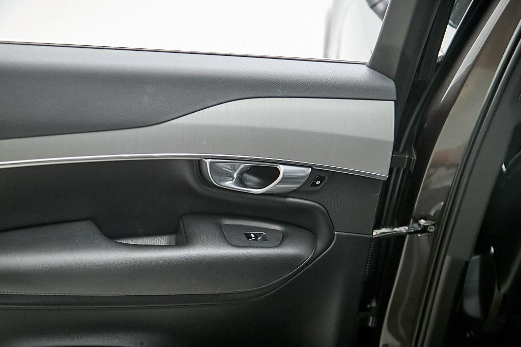 used 2023 Volvo XC90 car, priced at $39,495