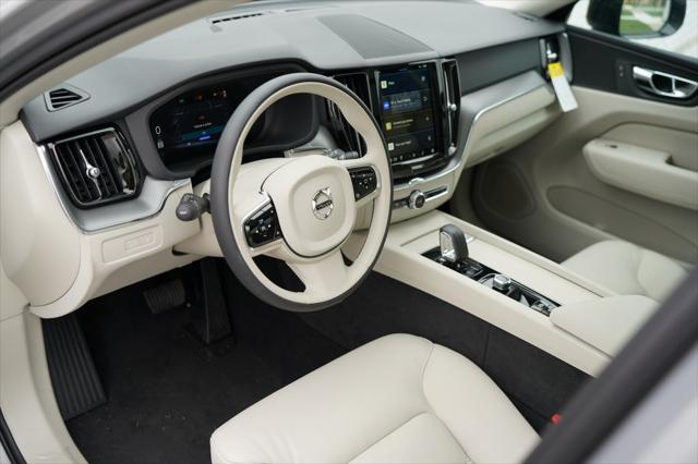 new 2025 Volvo XC60 Plug-In Hybrid car
