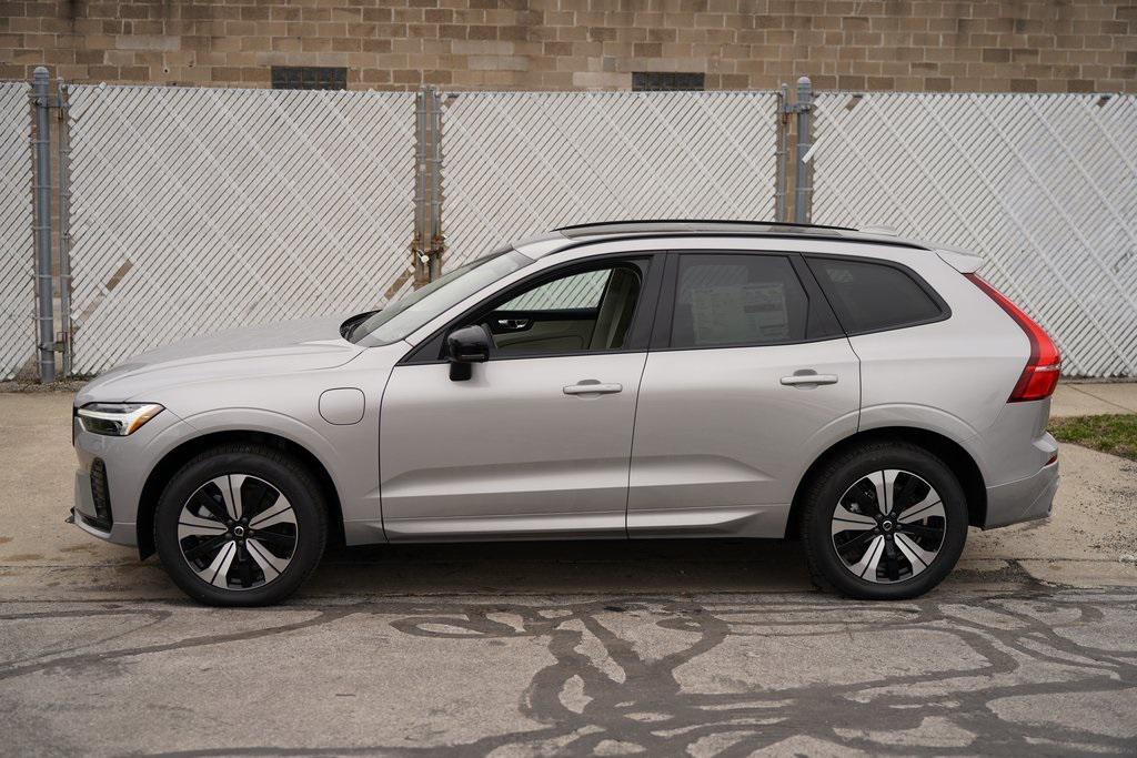 new 2025 Volvo XC60 Plug-In Hybrid car, priced at $60,685