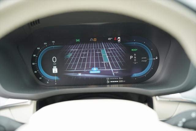 new 2025 Volvo XC60 Plug-In Hybrid car