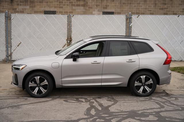 new 2025 Volvo XC60 Plug-In Hybrid car