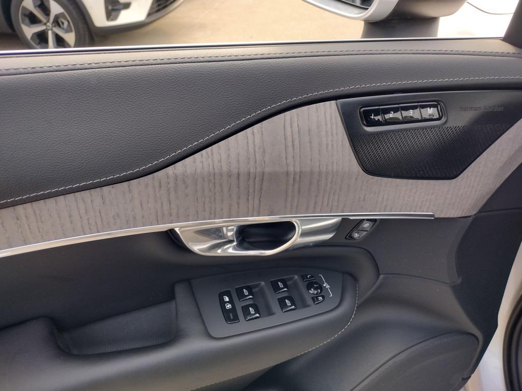 used 2021 Volvo XC90 car, priced at $39,995