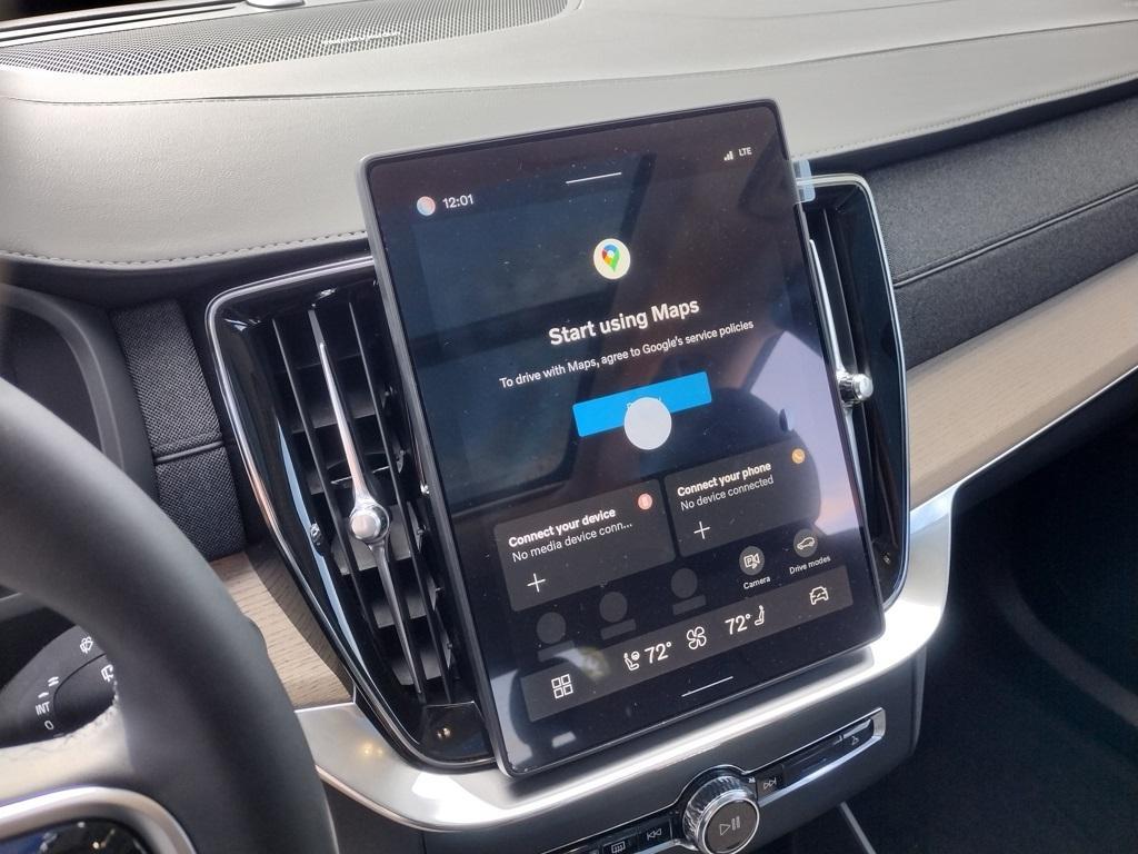 new 2026 Volvo XC90 car, priced at $71,650