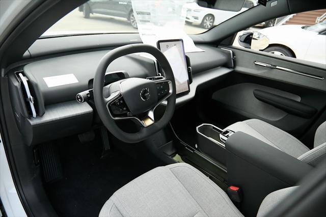 new 2025 Volvo EX30 car