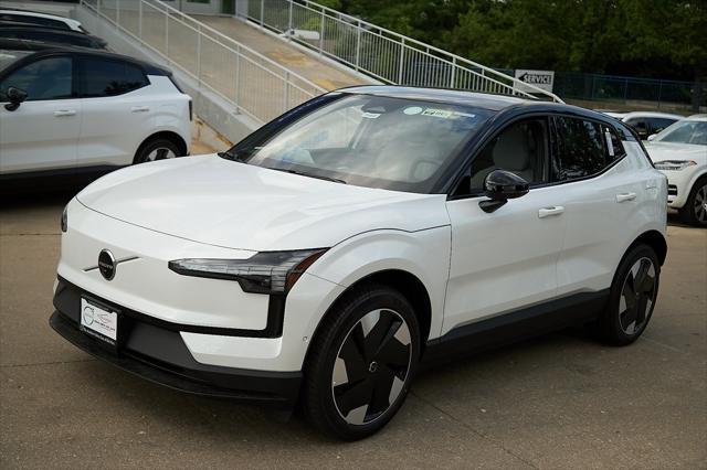 new 2025 Volvo EX30 car