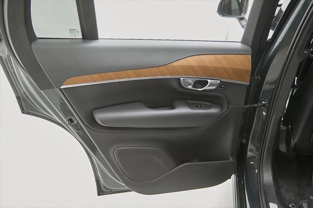 used 2022 Volvo XC90 car, priced at $44,995