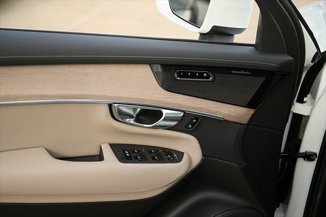 new 2026 Volvo XC90 Plug-In Hybrid car, priced at $80,875
