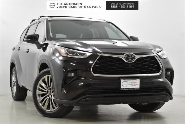 used 2020 Toyota Highlander car, priced at $30,798