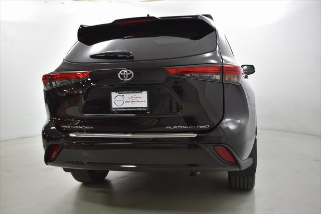 used 2020 Toyota Highlander car, priced at $30,798