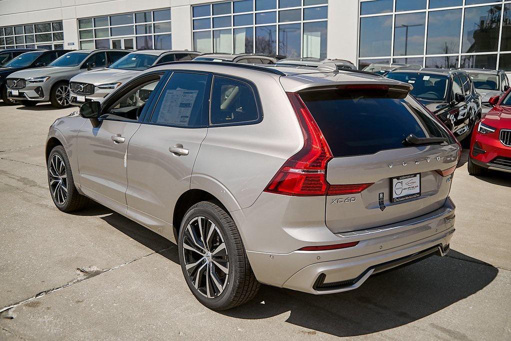 new 2025 Volvo XC60 car, priced at $54,854