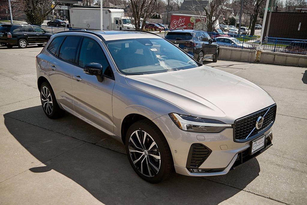 new 2025 Volvo XC60 car, priced at $54,854