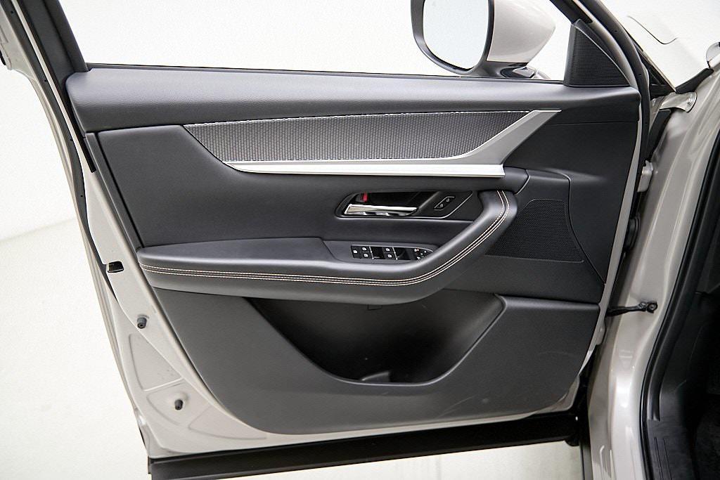 used 2025 Mazda CX-90 car, priced at $35,495