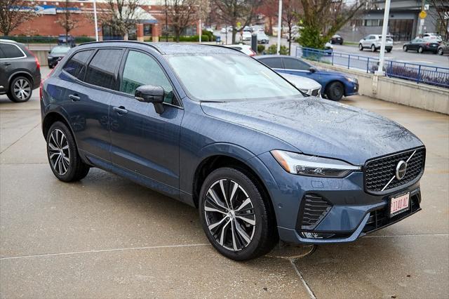 new 2025 Volvo XC60 car